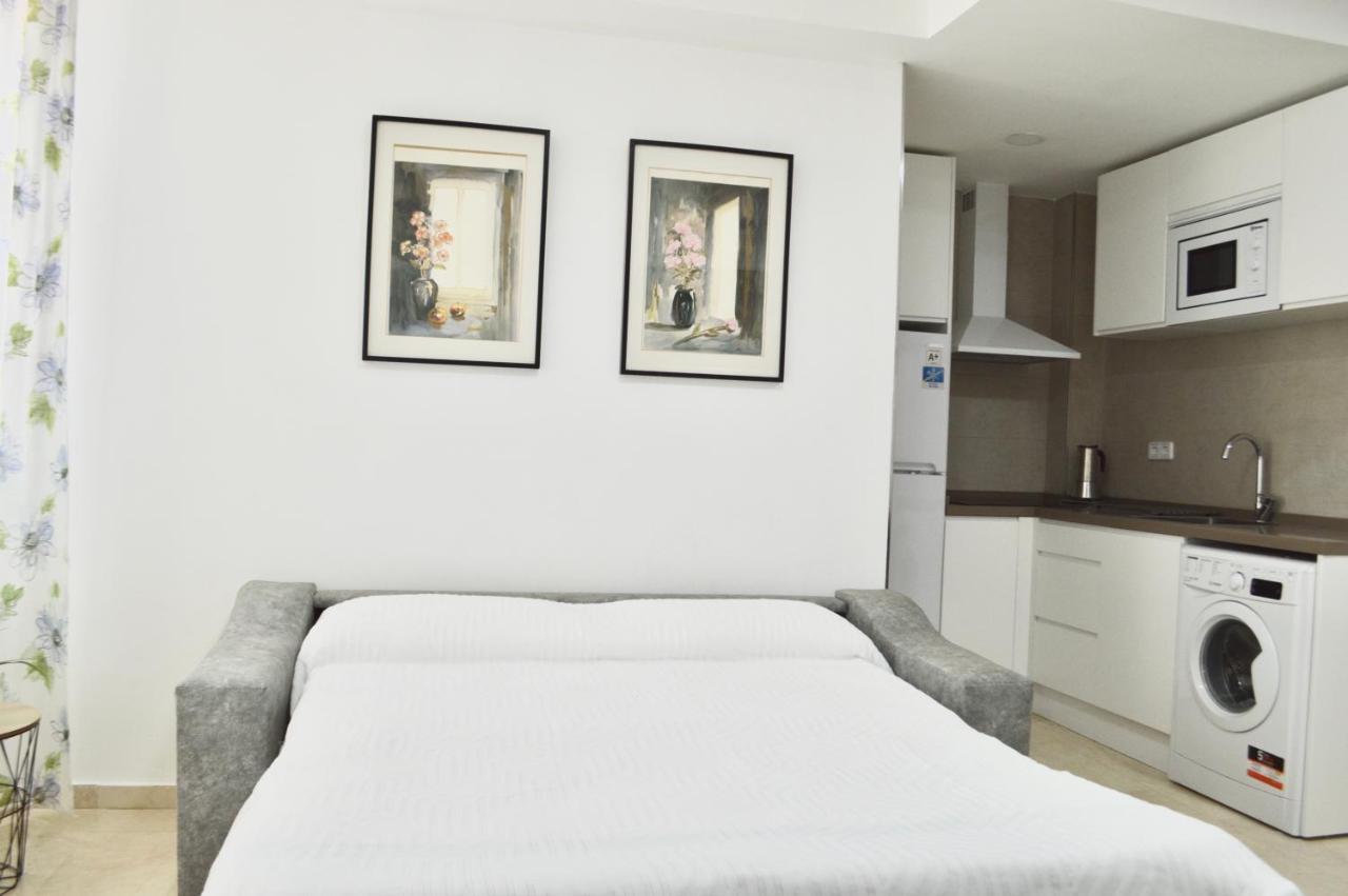 Apartamento Adriana. Centrico, A 50M De La Playa. Fuengirola Bagian luar foto