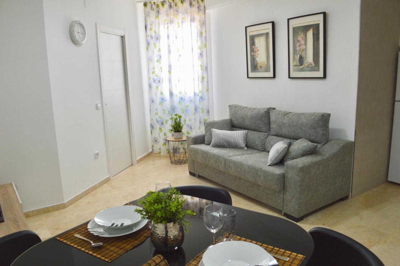 Apartamento Adriana. Centrico, A 50M De La Playa. Fuengirola Bagian luar foto