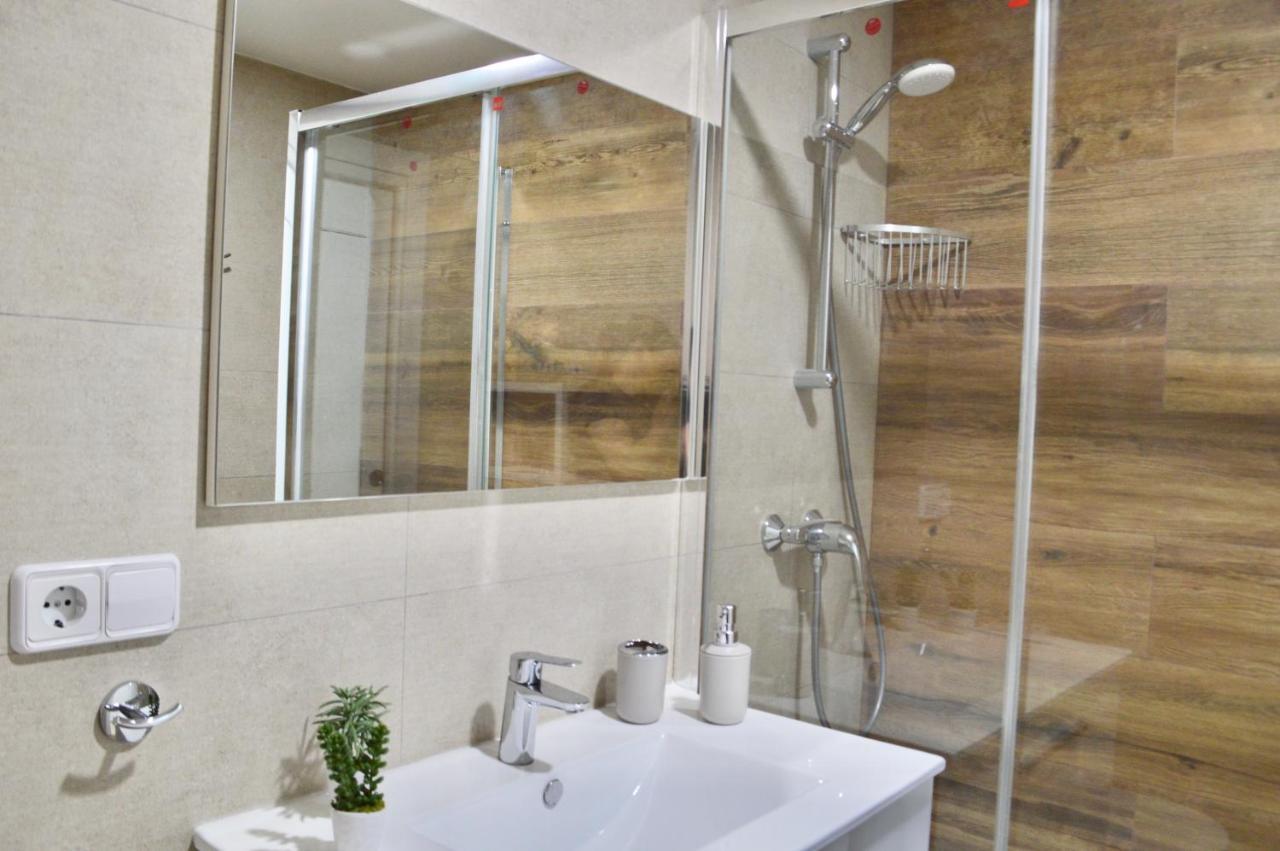 Apartamento Adriana. Centrico, A 50M De La Playa. Fuengirola Bagian luar foto